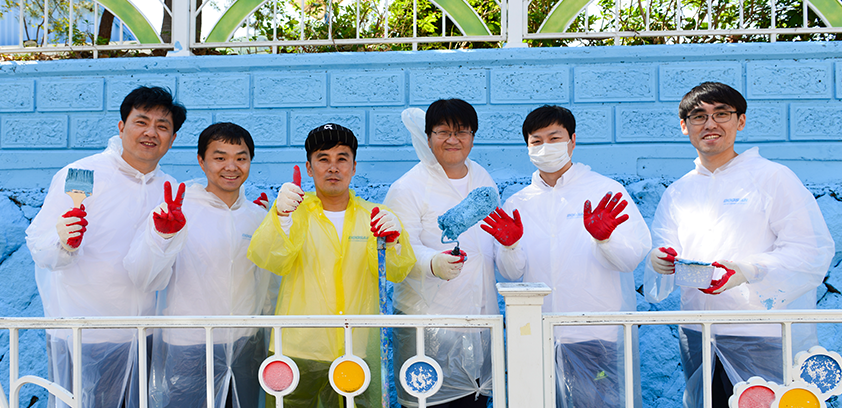 Doosan day of Community Service 썸네일 이미지